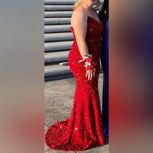 CINDERELLA DIVINE RED SEQUIN PROM DRESS size small